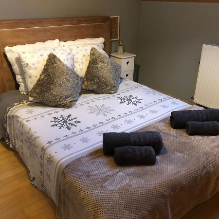Charmant Appartement 2-4 Personnes Entre Annecy Et Aravis Thônes Εξωτερικό φωτογραφία