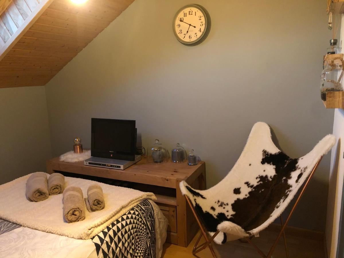 Charmant Appartement 2-4 Personnes Entre Annecy Et Aravis Thônes Εξωτερικό φωτογραφία